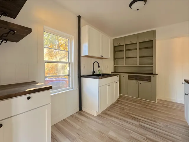 $134,900 | 653 Orchard Avenue, Unit 5, Muskegon, MI 49442