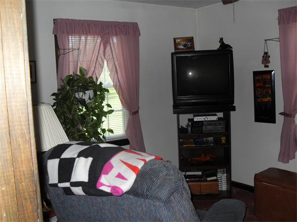 42 Springfield Road Belchertown, MA 01007 - Photo 18 of 24 Gallery Image 18