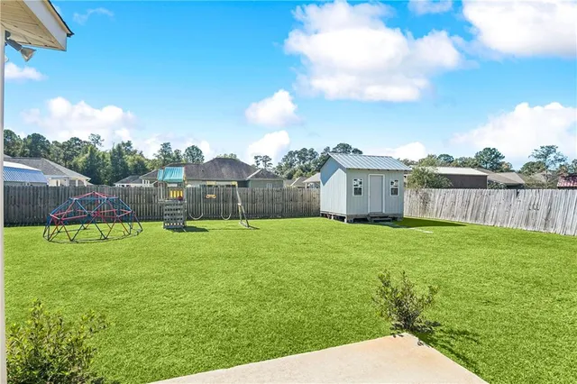 $199,999 | 40222 Pecan Allee Drive, Ponchatoula, LA 70454