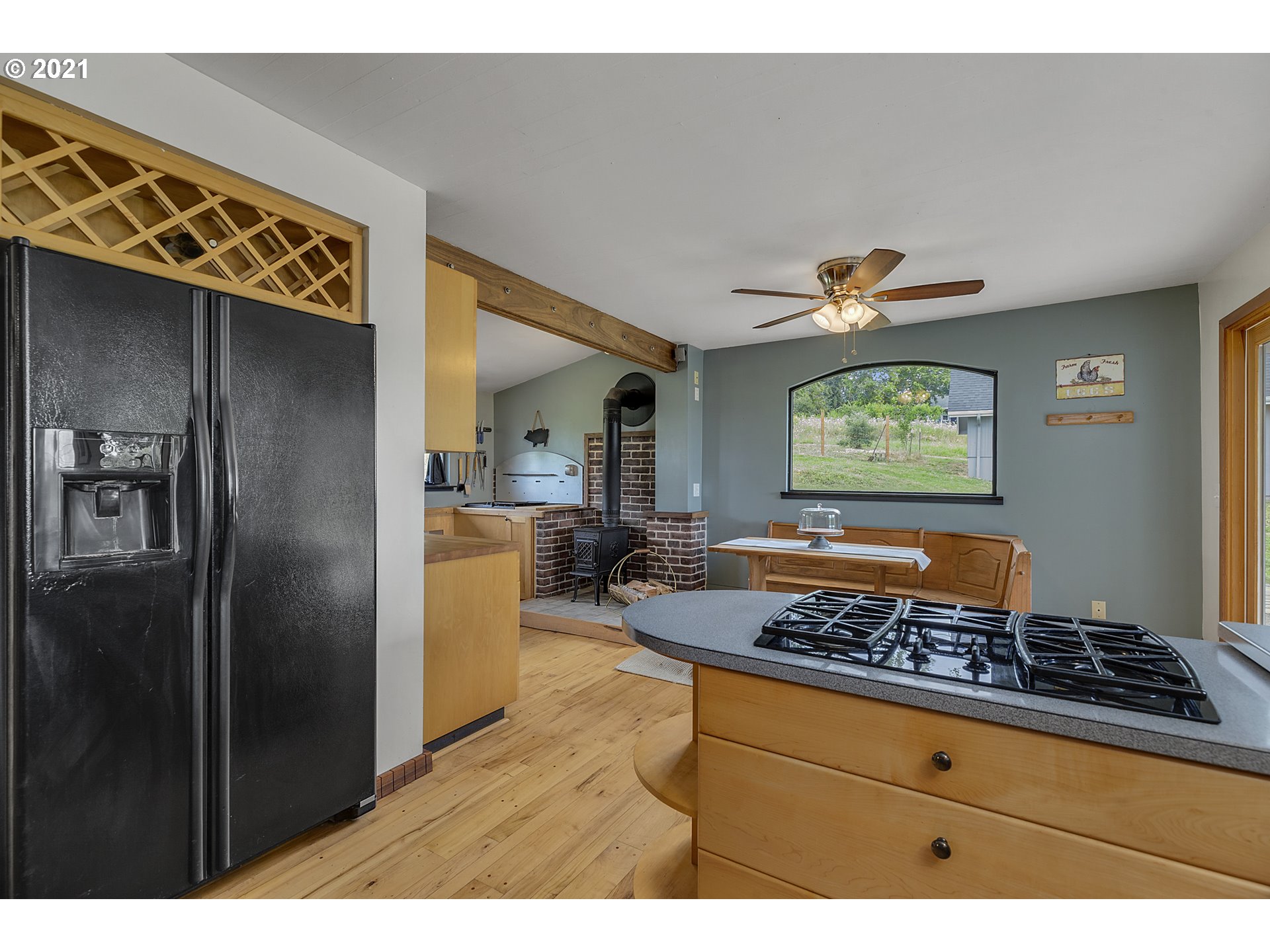17125 South Hattan Road Oregon City, OR 97045 - Photo 11 of 31 Gallery Image 11
