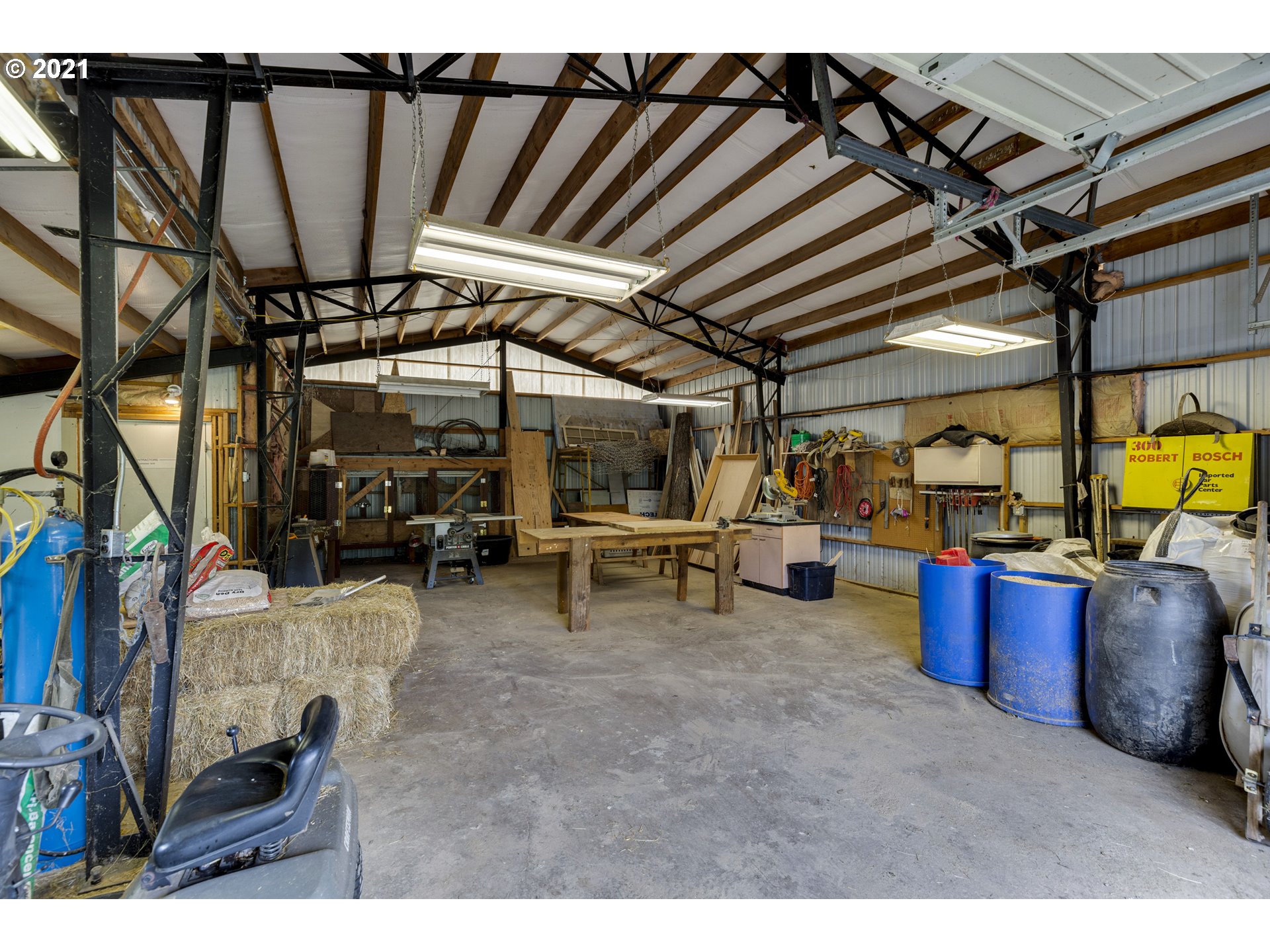 17125 South Hattan Road Oregon City, OR 97045 - Photo 24 of 31 Gallery Image 24