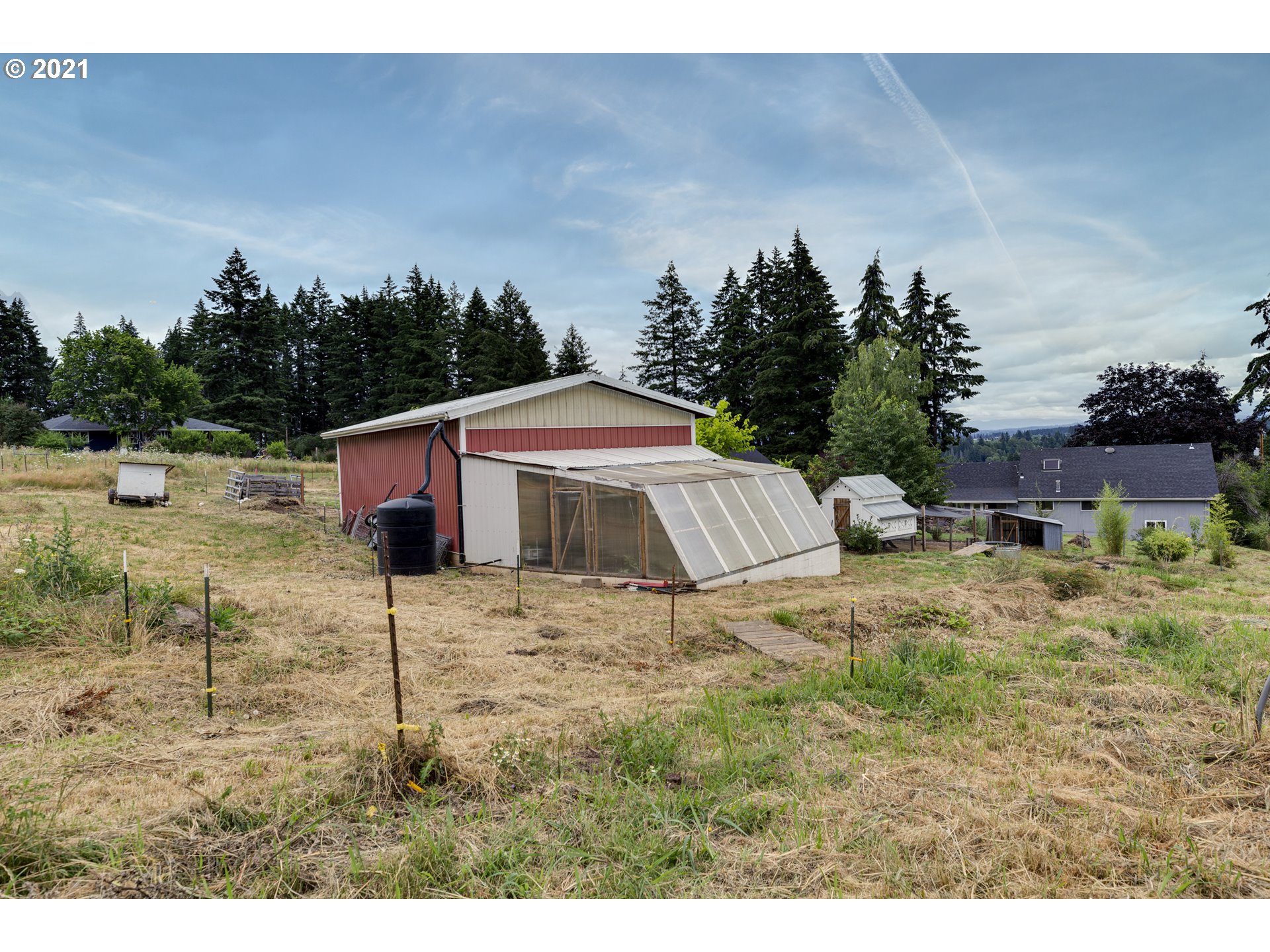 17125 South Hattan Road Oregon City, OR 97045 - Photo 26 of 31 Gallery Image 26