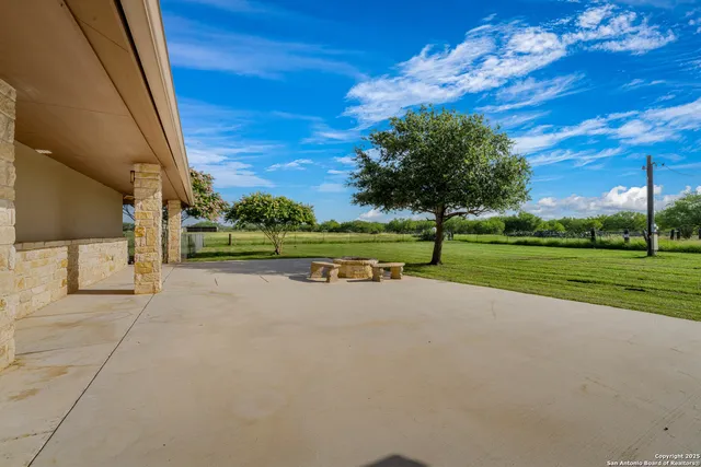 a view of a swimming pool and lake
