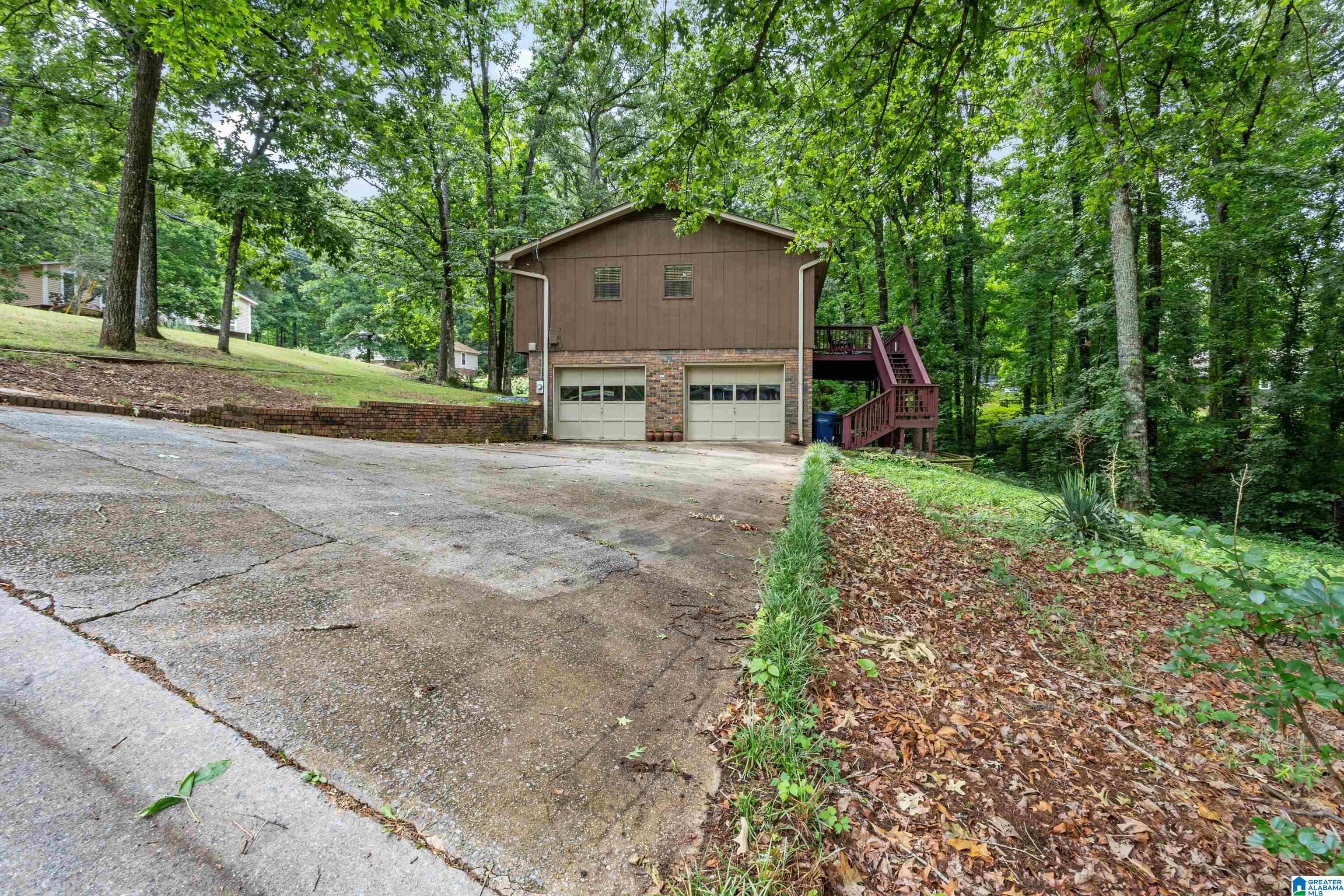 1805 Apache Way Alabaster, AL 35007 - Photo 39 of 43