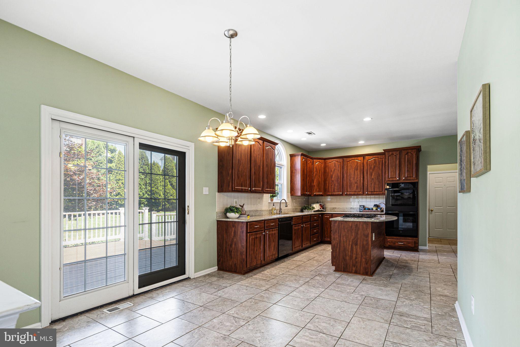 1415 Ridgewood Lane Newtown, PA 18940 - Photo 21 of 47