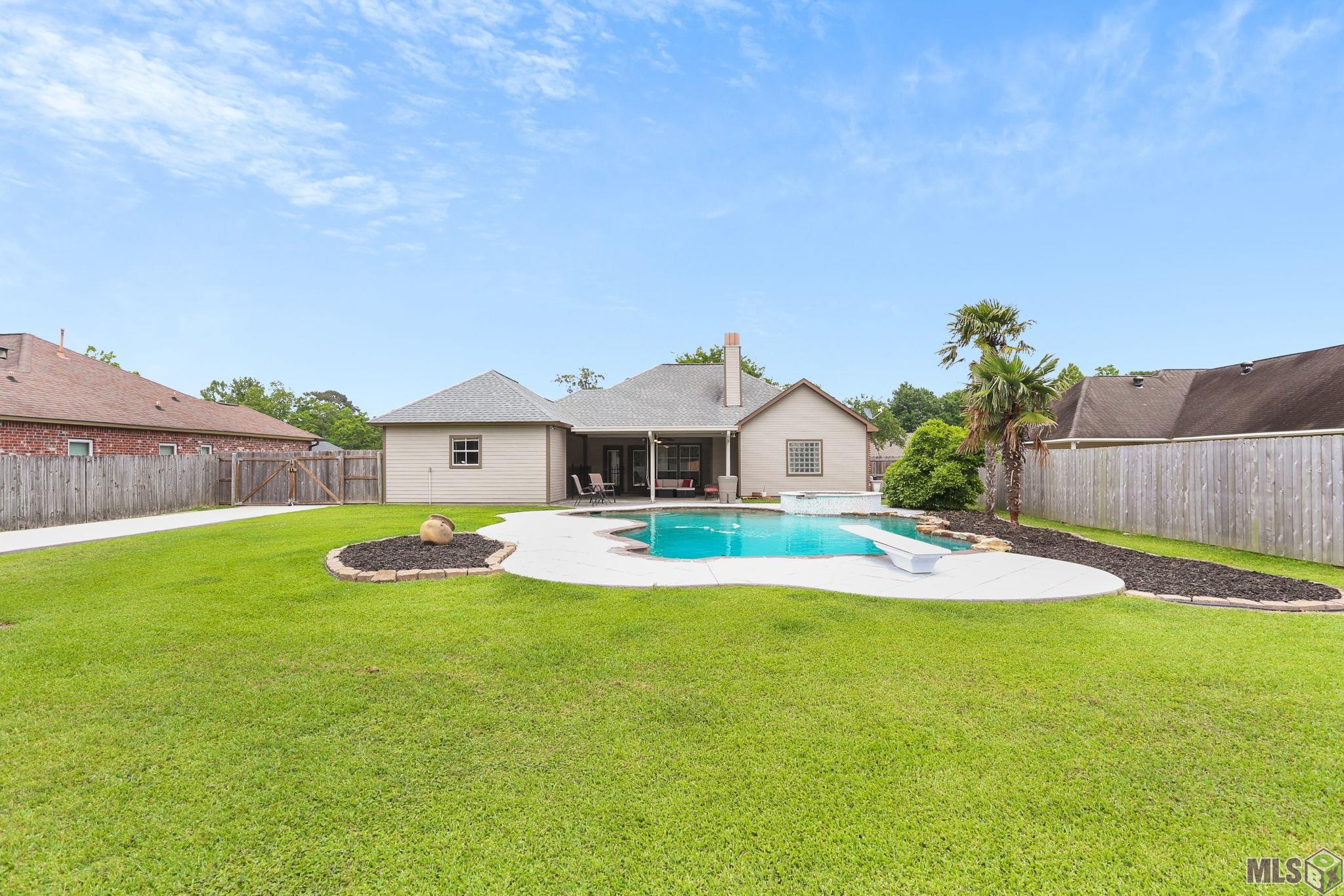 13499 Paces Pointe Drive Gonzales, LA 70737 - Photo 13 of 14