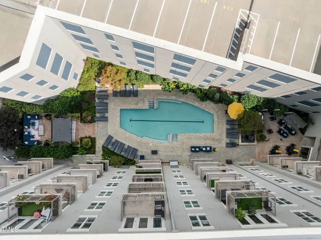 $450,000 | 222 Glenwood Avenue, Unit 313, Raleigh, NC 27603