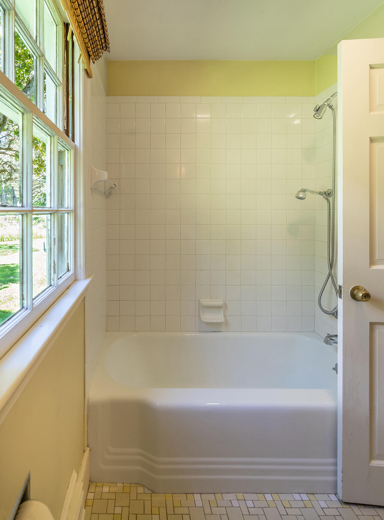 446 Princes Point Road Yarmouth, ME 04096 - Photo 11 of 22 11