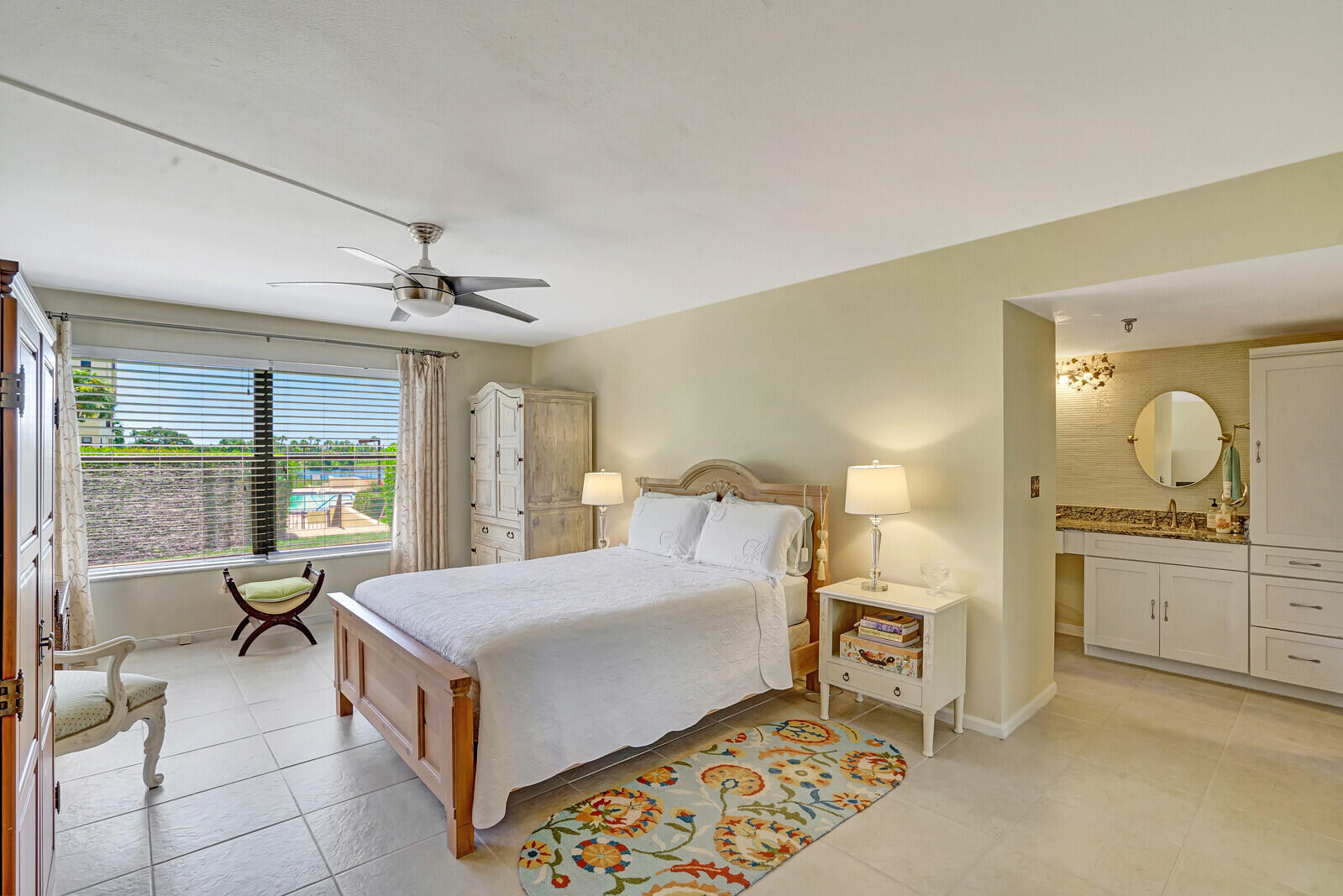 372 Golfview Road, Unit 103 North Palm Beach, FL 33408 - Photo 13 of 33 master bedroom
