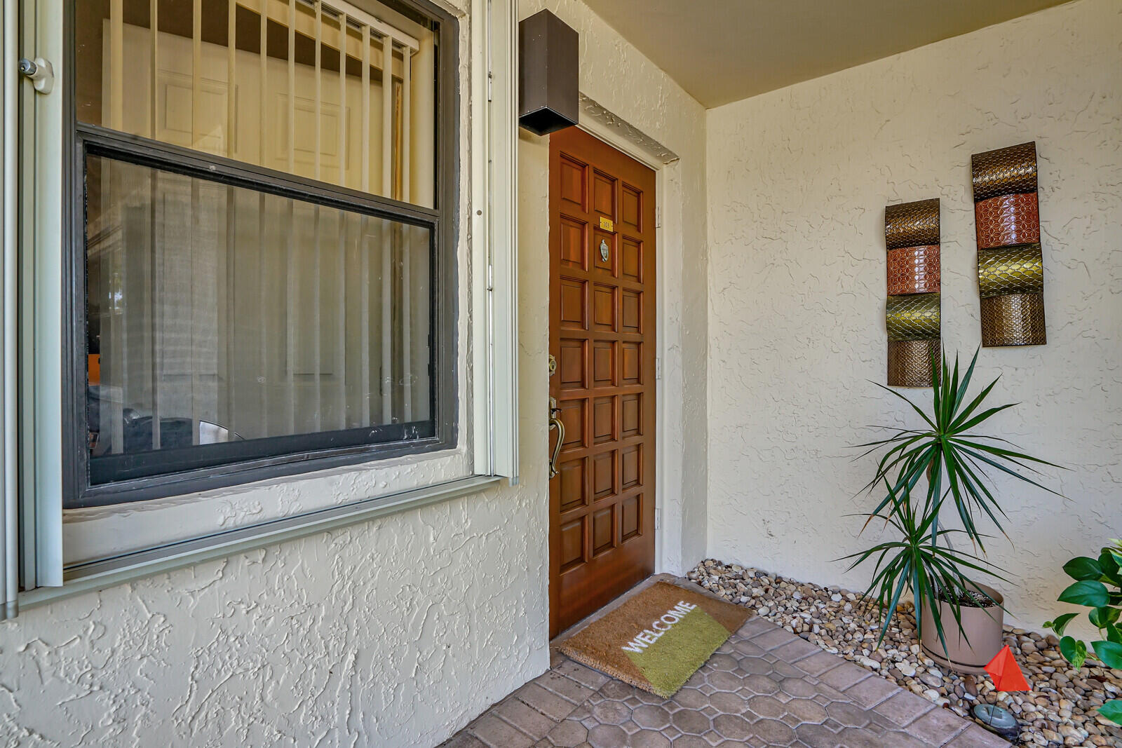 372 Golfview Road, Unit 103 North Palm Beach, FL 33408 - Photo 21 of 33 Entrance