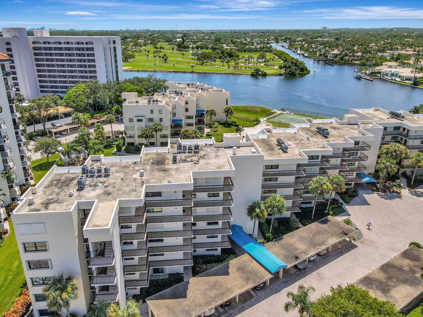 372 Golfview Road, Unit 103 North Palm Beach, FL 33408 - Photo 27 of 33 Aerial - Everglades Condo
