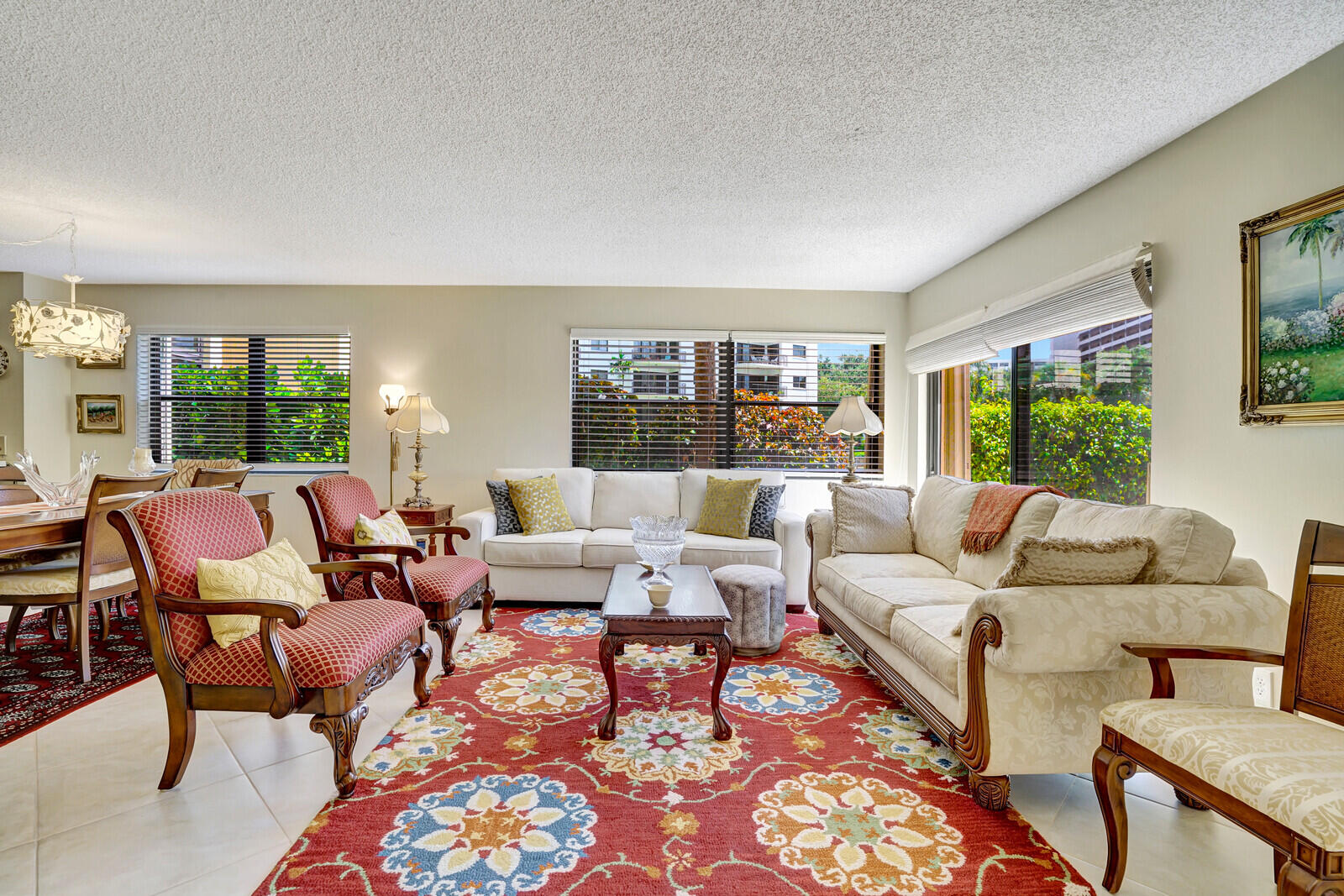 372 Golfview Road, Unit 103 North Palm Beach, FL 33408 - Photo 10 of 33 Spacious Living Area