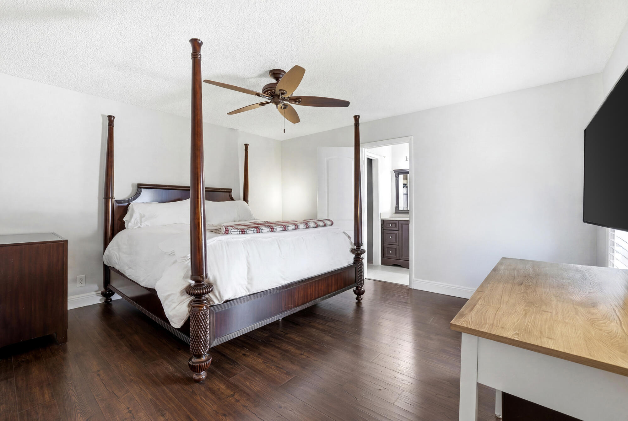 22316 Pineapple Walk Drive Boca Raton, FL 33433 - Photo 8 of 16 10_0h8a7164