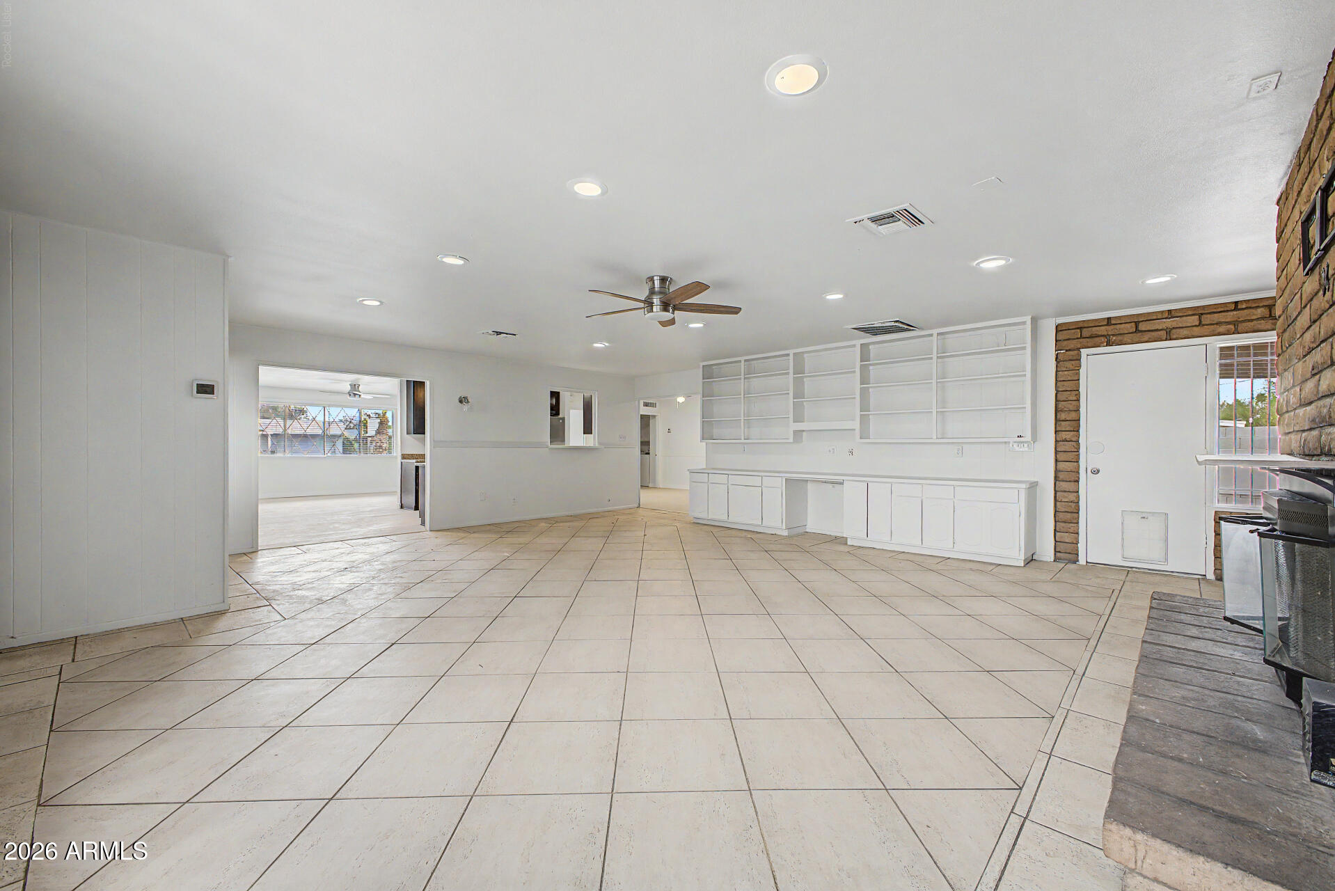3620 South Terrace Road Tempe, AZ 85282 - Photo 9 of 33