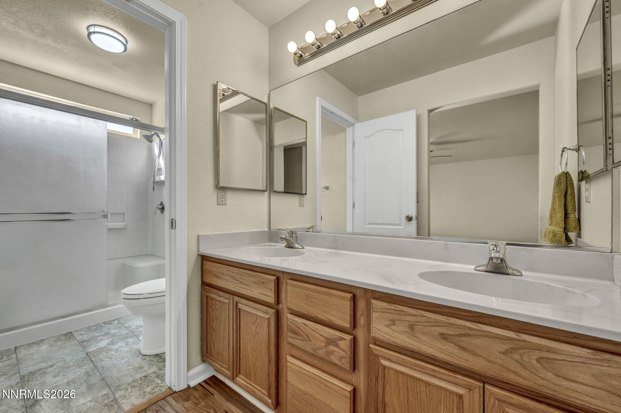 18124 Pasado Court Reno, NV 89508 - Photo 17 of 26 39-web-or-mls-18124-pasado-ct