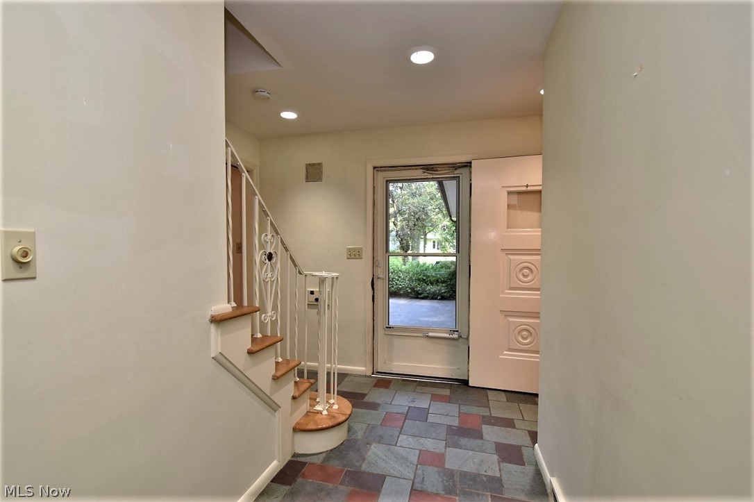 21826 Rye Road Beachwood, OH 44122 - Photo 12 of 28 Gallery Image 12