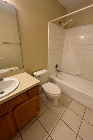 $2,100 | 4909 Park View Court, Tallahassee, FL 32311