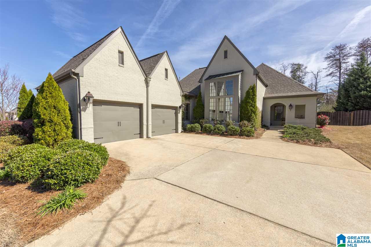 552 Twin Creek Road Birmingham, AL 35226 - Photo 2 of 42