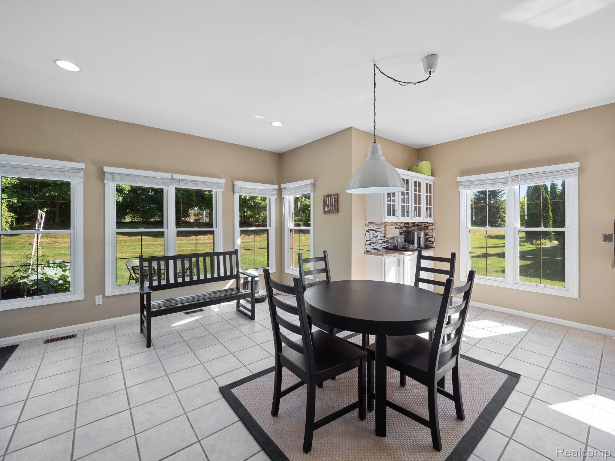 7066 Kennesaw Road Canton, MI 48187 - Photo 27 of 81 Gallery Image 27