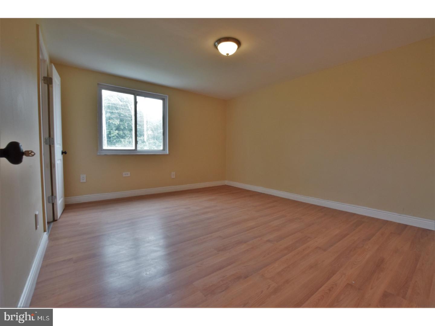 805 Grant Road Folcroft, PA 19032 - Photo 12 of 25