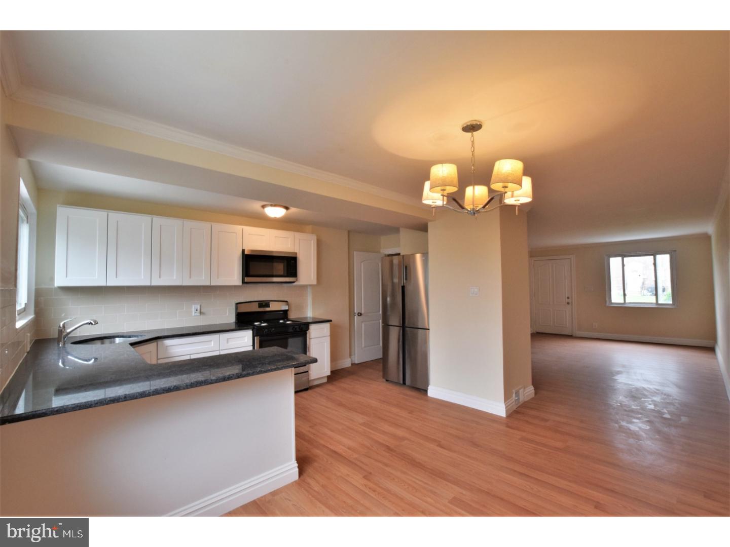 805 Grant Road Folcroft, PA 19032 - Photo 4 of 25