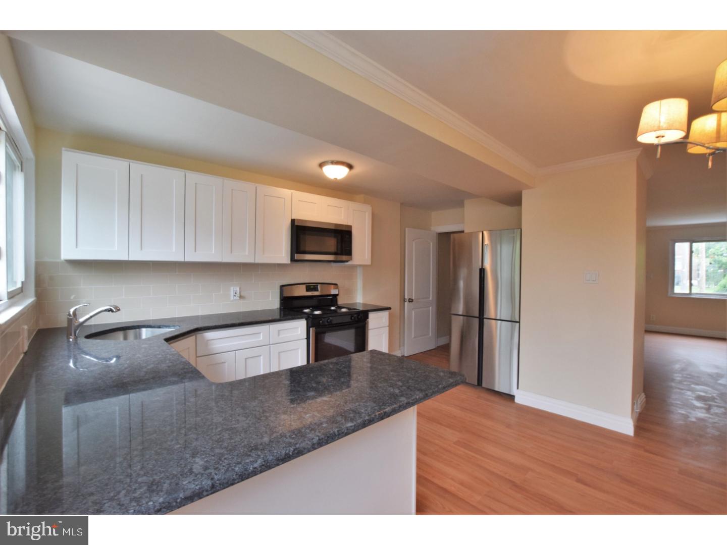 805 Grant Road Folcroft, PA 19032 - Photo 6 of 25