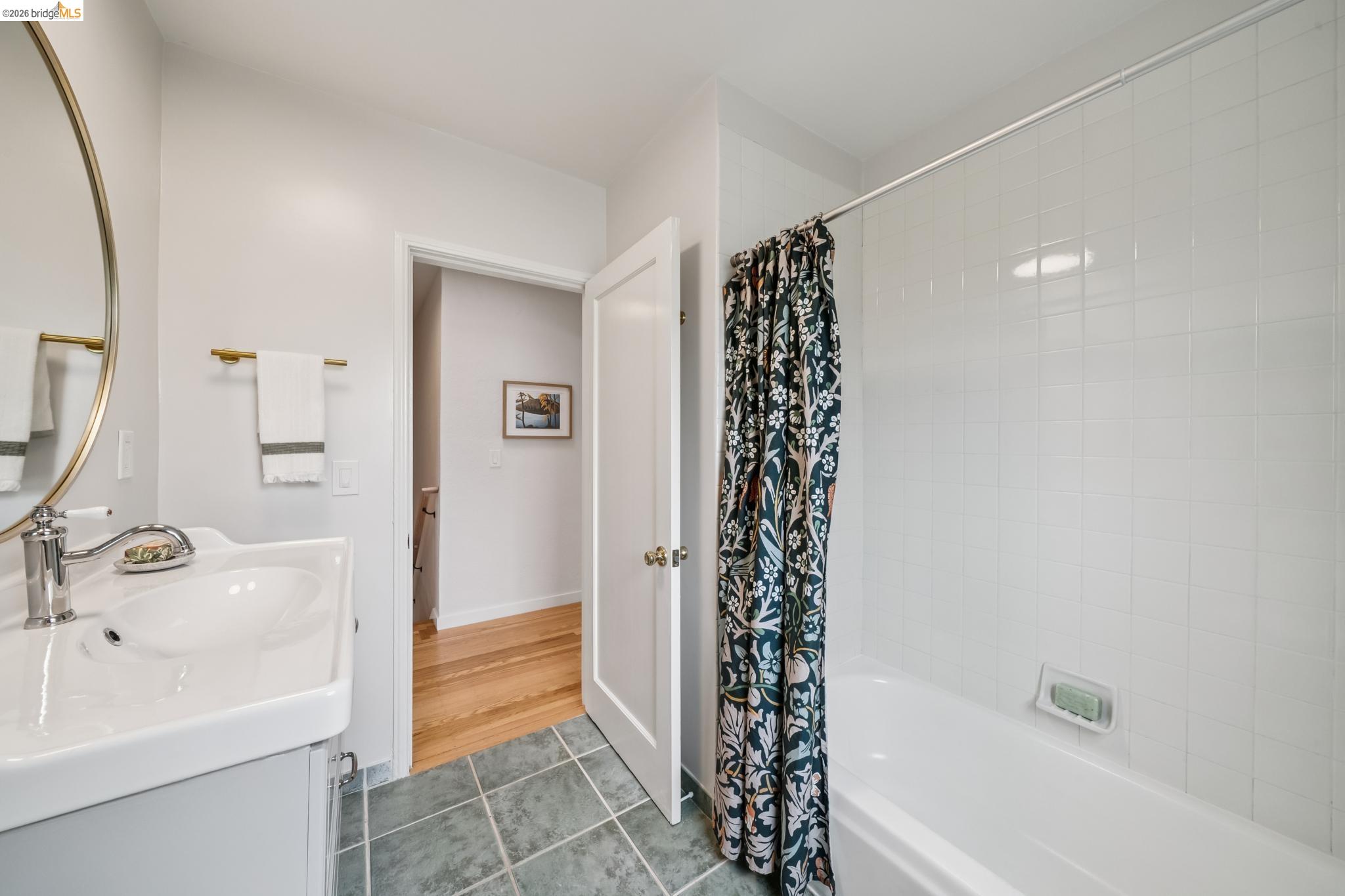 1246 Hopkins Street Berkeley, CA 94702 - Photo 37 of 68