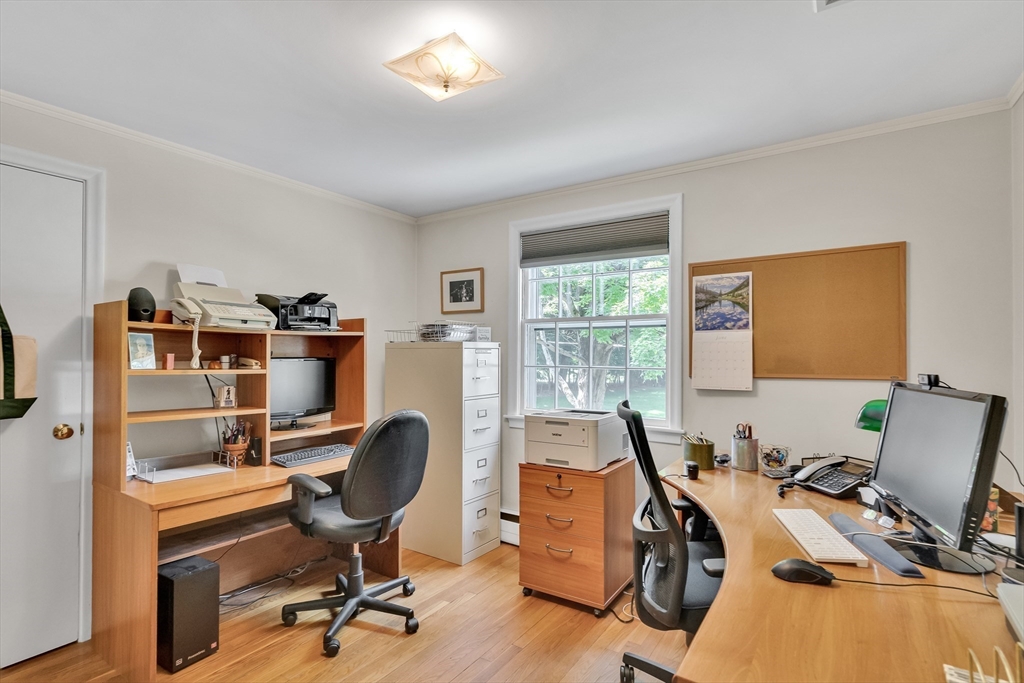 21 Constitution Road Lexington, MA 02421 - Photo 27 of 42