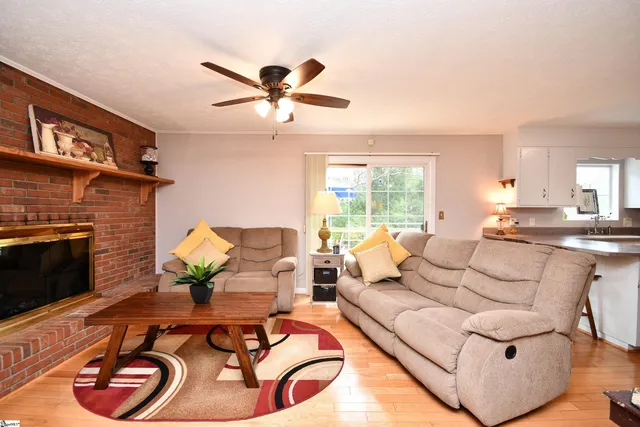 $440,000 | 100 Ivyway Lane, Liberty, SC 29657