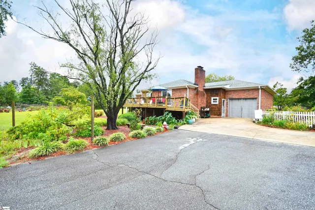 $440,000 | 100 Ivyway Lane, Liberty, SC 29657