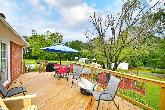 $440,000 | 100 Ivyway Lane, Liberty, SC 29657