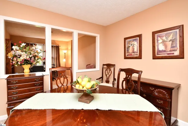 $440,000 | 100 Ivyway Lane, Liberty, SC 29657