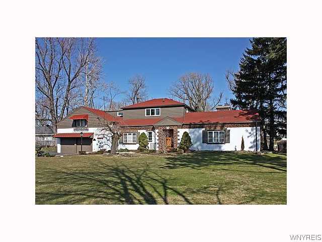 345 North Forest Road Amherst, NY 14221 - Photo 1 of 1 Exterior Front