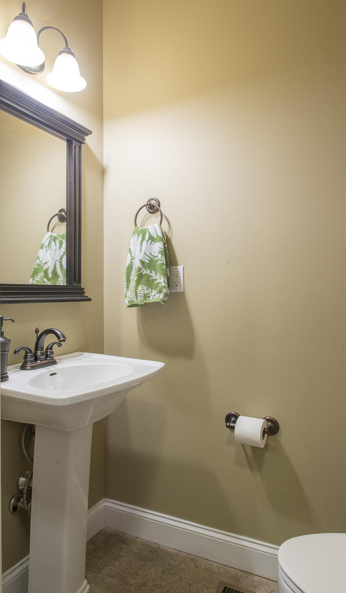 117 Wade Road, Unit E Signal Mountain, TN 37377 - Photo 32 of 43 117 Wade Rd E
