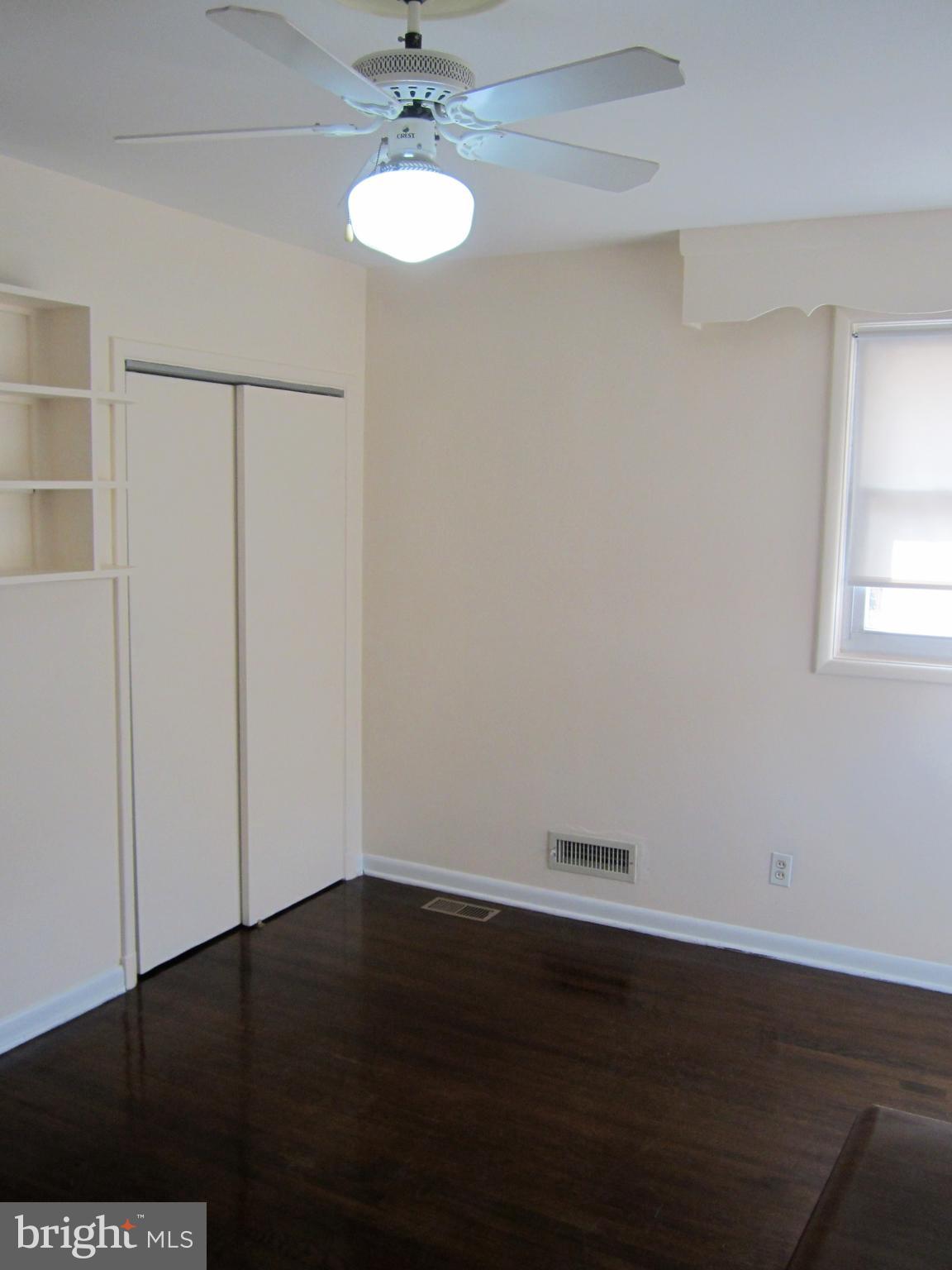 419 Nottingham Road Baltimore, MD 21229 - Photo 13 of 26 Bedroom