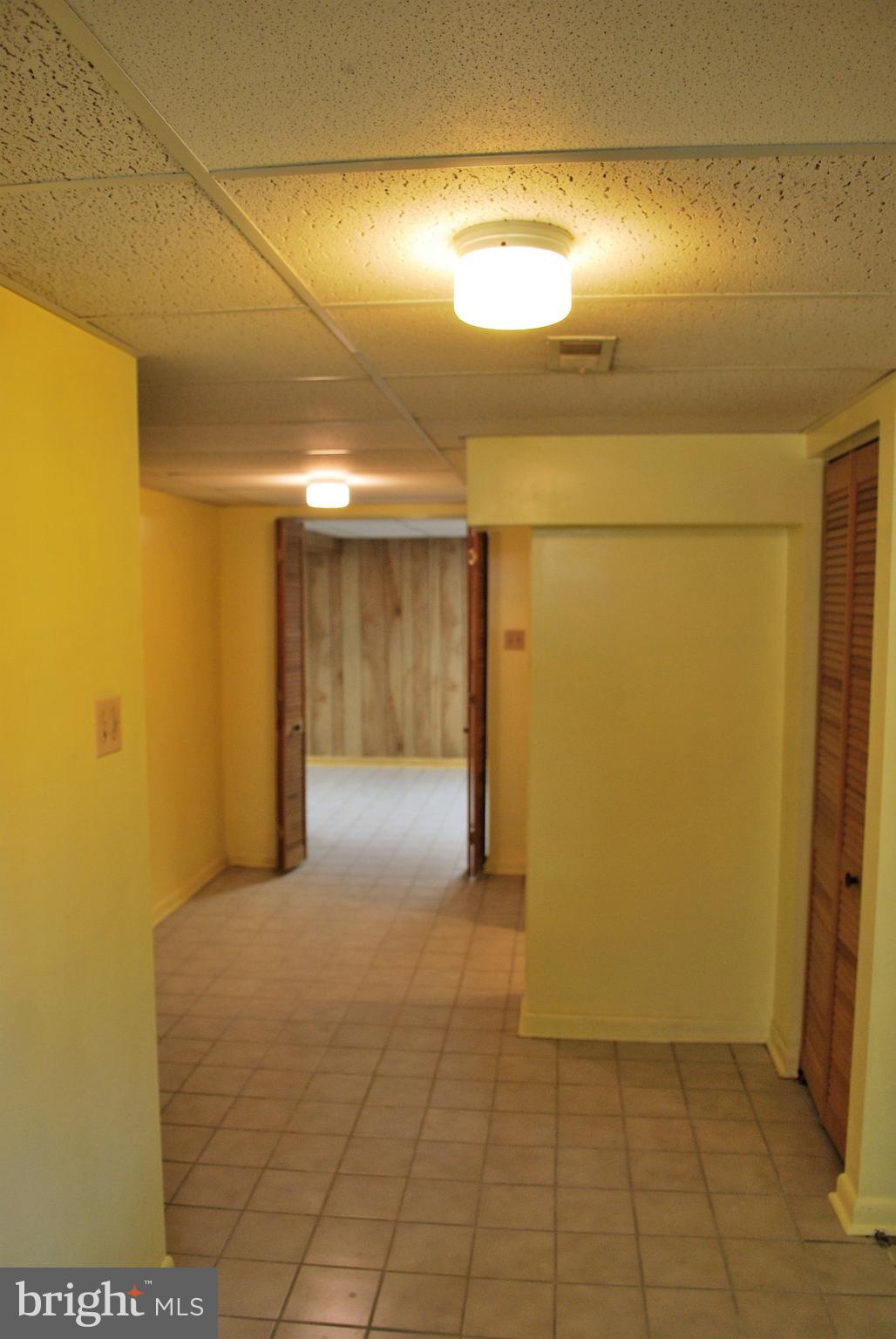 419 Nottingham Road Baltimore, MD 21229 - Photo 22 of 26 Lower Level