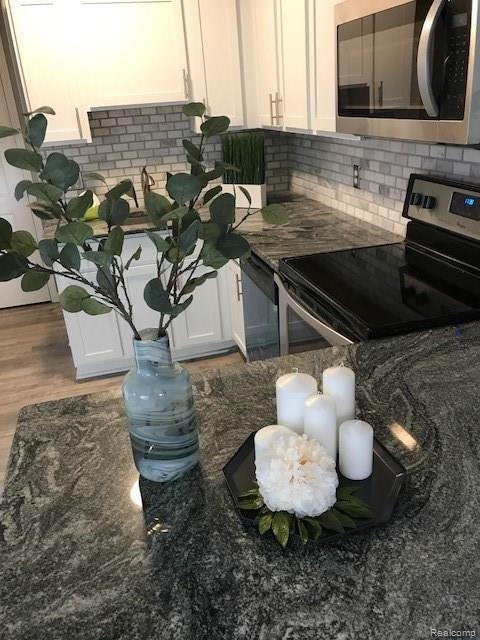 4417 Crooks Road Royal Oak, MI 48073 - Photo 14 of 25