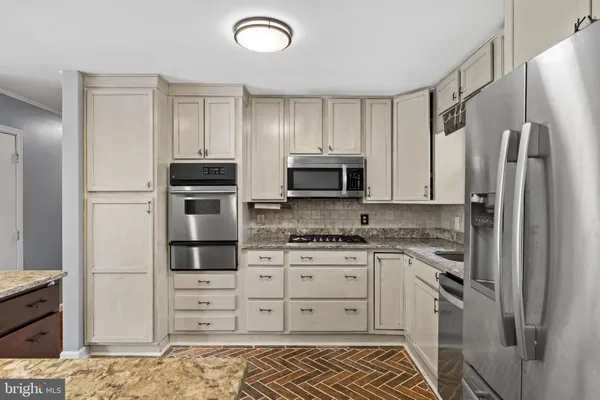 $599,999 | 112 Woodland Avenue, Medford, NJ 08055
