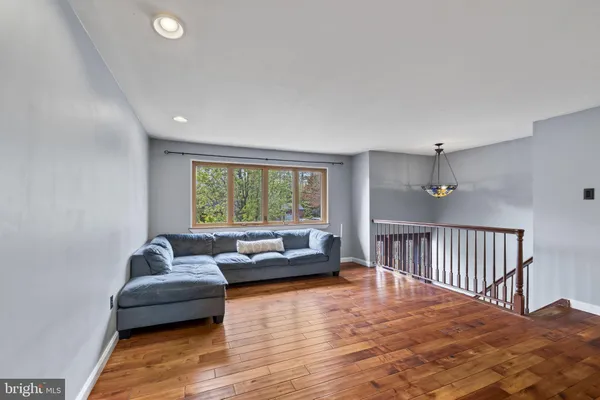 $599,999 | 112 Woodland Avenue, Medford, NJ 08055