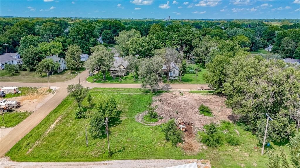 204 East 3rd Street Urich, MO 64788 - Photo 6 of 9