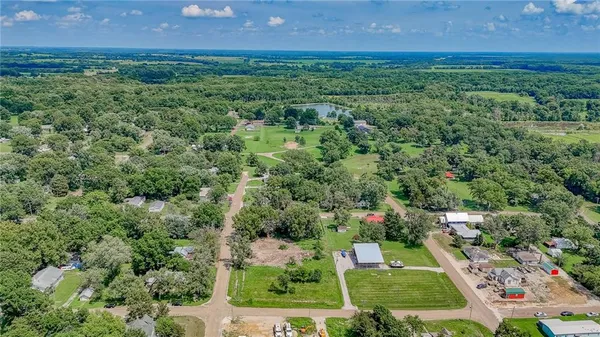 $43,000 | 204 East 3rd Street, Urich, MO 64788