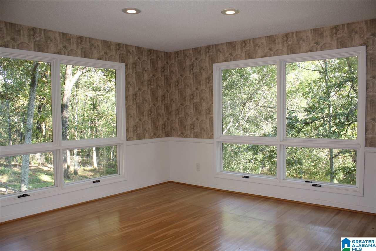 259 Highgate Hill Pelham, AL 35124 - Photo 10 of 23