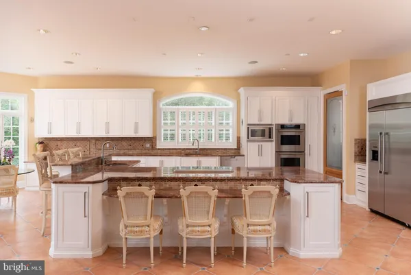 $2,999,900 | 5812 Lone Oak Drive, Bethesda, MD 20814