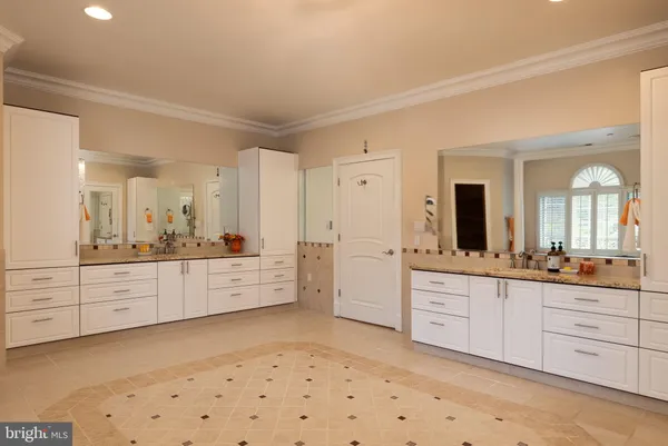 $2,999,900 | 5812 Lone Oak Drive, Bethesda, MD 20814