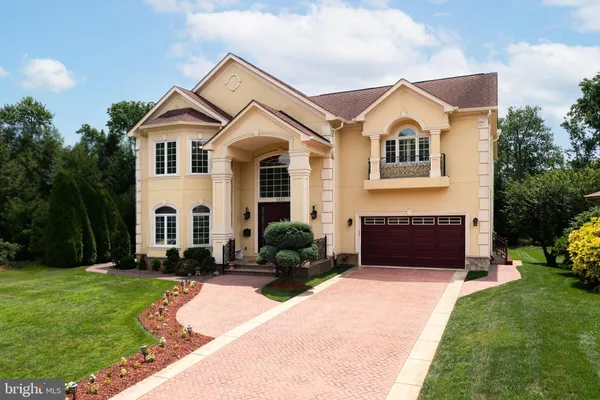 $2,999,900 | 5812 Lone Oak Drive, Bethesda, MD 20814