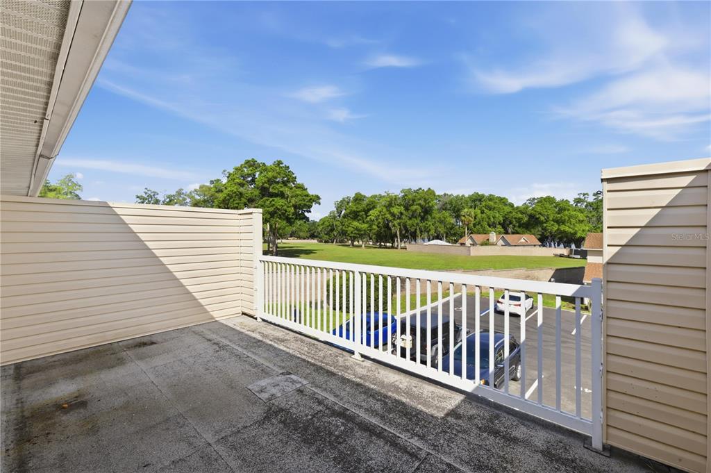 11001 Southeast Sunset Harbor Road, Unit H49 Summerfield, FL 34491 - Photo 21 of 37