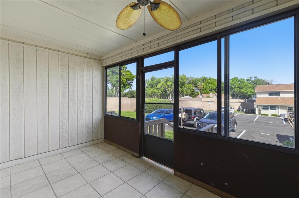 11001 Southeast Sunset Harbor Road, Unit H49 Summerfield, FL 34491 - Photo 23 of 37