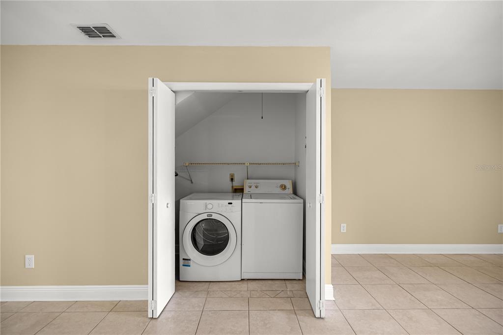 11001 Southeast Sunset Harbor Road, Unit H49 Summerfield, FL 34491 - Photo 7 of 37