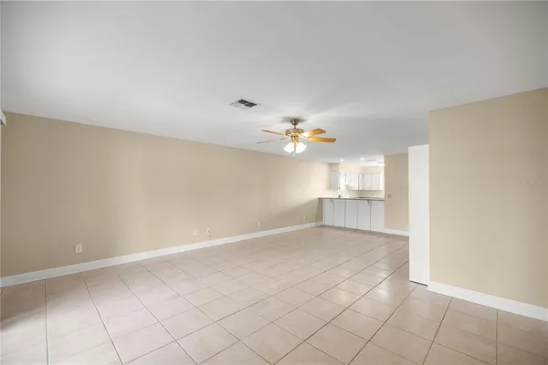 $259,900 | 11001 Southeast Sunset Harbor Road, Unit H49, Summerfield, FL 34491