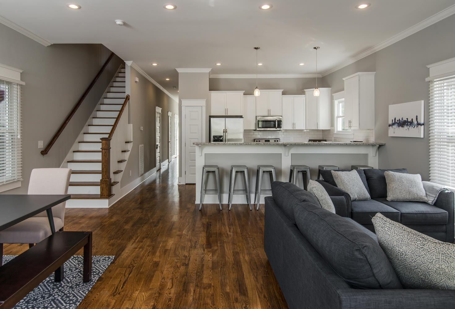 6218 B Morrow Road Nashville, TN 37209 - Photo 3 of 13